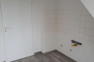 Großzügige Maisonette-Wohnung mit Balkon in gehobener Wohnlage in Essen-Bredeney – Stocksiepen 13, 45133 Bredeney, Essen – Vorschaubild 10