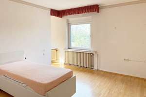 Großes Zweifamilienhaus mit wundervollem Gartenparadies – Top Lage in Porz-Wahn – Die vollständige Adresse der Immobilie erhältst du vom Anbieter., 51147 Wahn, Köln – Vorschaubild 8