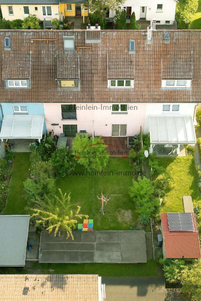 Charmantes Reihenmittelhaus 5 ZKBB* tgl.Badezimmer* kleiner Garten* Gartenhütte* Frankfurt-Gallus, Frankfurt am Main – Bild 3