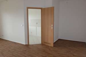 Geräumige 2-Raum-Wohnung mit DUSCHE ++ BALKON ++ ebenerdiger AUFZUG – Wilhelm-Firl-Straße 10, 9122 Markersdorf, Chemnitz – Vorschaubild 6