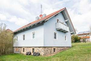 Einfamilienhaus mit großem Grundstück in ruhiger Lage – Die vollständige Adresse der Immobilie erhältst du vom Anbieter., 93464 Tiefenbach – Vorschaubild 11