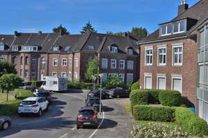 Seltene Gelegenheit am Hammerschmidtplatz – 171 m² Maisonette mit Garten und Büro – Die vollständige Adresse der Immobilie erhältst du vom Anbieter., 47798 Stadtmitte, Krefeld – Vorschaubild 2