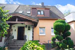 Geräumiges Einfamilienhaus mit Renovierungspotenzial – Heidenheim (Kreis) – Vorschaubild 1