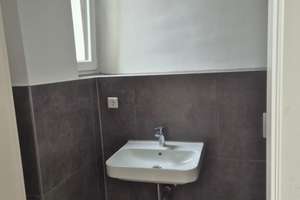 3 Zimmer Wohnung mit Balkon in Bremerhaven-Lehe – Die vollständige Adresse der Immobilie erhältst du vom Anbieter., 27576 Lehe, Bremerhaven – Vorschaubild 2