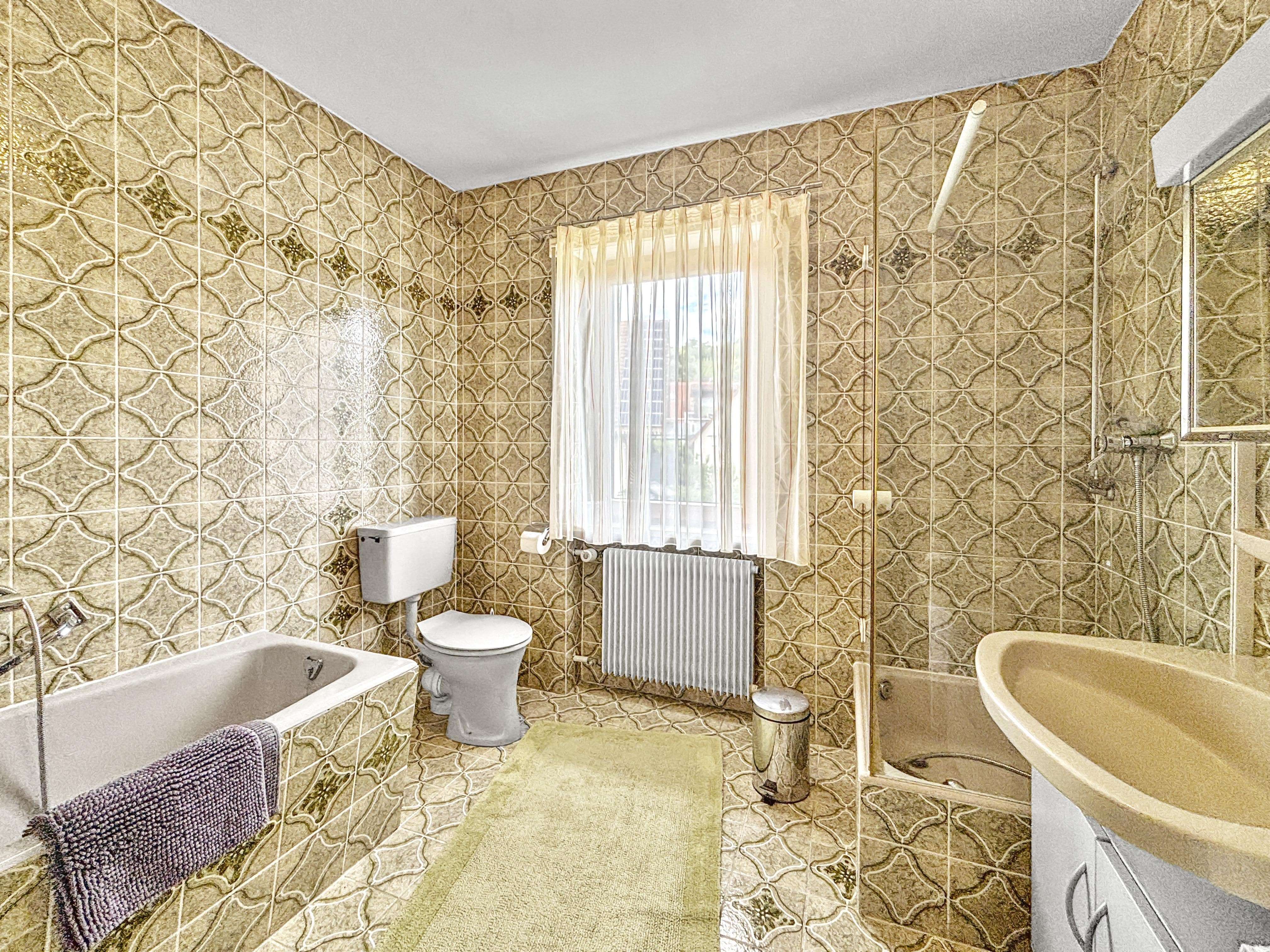 Immobilie in Sommerhausen - Ehemaliges Weingut - Wohnhaus und Nebengebäude in Sommerhausen - Bild 8