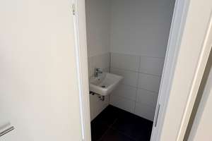 ERSTBEZUG 145qm Familienfreundliche 5 Zimmer Neubauhaus nähe U2 Röthenbach + 2 Stellplätze – Lilienstrasse 29, 90547 Stein – Vorschaubild 6