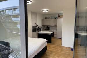 Stylisches City-Apartment mit Balkon & Einbauküche im wunderschönen „CHARLIE LIVING“ – Zimmerstraße 94, 10117 Mitte (Ortsteil), Berlin – Vorschaubild 2