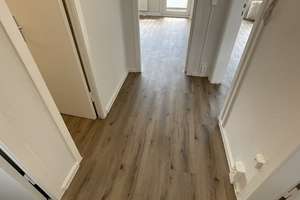 Frisch renovierte 2 Zimmer-Wohnung mit Balkon und modernisiertem Wannenbad – 23558 Buntekuh, Lübeck – Vorschaubild 2