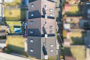 Hier beginnt Zuhause! Gemütliches Reihenhaus in zentraler Lage von Bayreuth – Die vollständige Adresse der Immobilie erhältst du vom Anbieter., 95445 Roter Hügel, Bayreuth – Vorschaubild 2