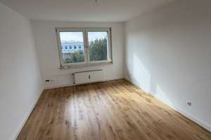 Helle 3-Zimmer Wohnung mit Balkon im 2. OG in Bochum Hiltrop – Dietrich-Benking-Straße 94, 44805 Bergen/Hiltrop, Bochum – Vorschaubild 4