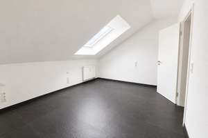 Helle 4-Zimmer-Maisonette-Wohnung in Untertürkheim – Dietbachstraße 30, 70327 Untertürkheim (Ortsteil), Stuttgart – Vorschaubild 7