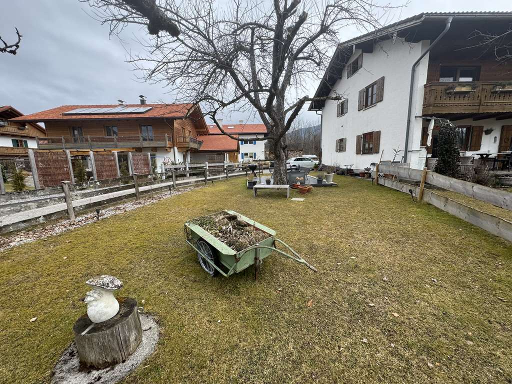 Immobilie in Gaißach - Schöne neu renovierte 4-Zimmer-Wohnung zu verkaufen (KEIN Hausgeld & Makler / inkl. neue Heizung!) - Bild 4