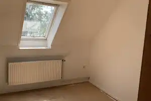 Ruhig gelegene Doppelhaushälfte inmitten von Wiesen und Feldern in Alleinlage – Nienburg (Weser) (Kreis) – Vorschaubild 9