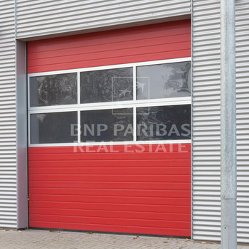 Ebenerdige Lagerhalle mit Büro-/Sozialflächen