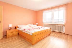 Familienfreundliches Einfamilienhaus in ruhiger Lage von Velburg mit Ausbaupotenzial für Einliegerwo – Die vollständige Adresse der Immobilie erhältst du vom Anbieter., 92355 Velburg – Vorschaubild 5