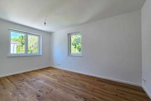 Provisionsfrei: bezugsfertige DG-Maisonettewohnung in Trudering mit Parkblick – Die vollständige Adresse der Immobilie erhältst du vom Anbieter., 81825 Waldtrudering, München – Vorschaubild 9