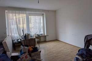 Attraktiver Deal: 50 qm-Wohnung im 1. OG - Jetzt einziehen und 2 Monate Kaltmiete sparen! – Am Perlachberg 8, 86150 Innenstadt. Sankt Ulrich-Dom, Augsburg – Vorschaubild 3