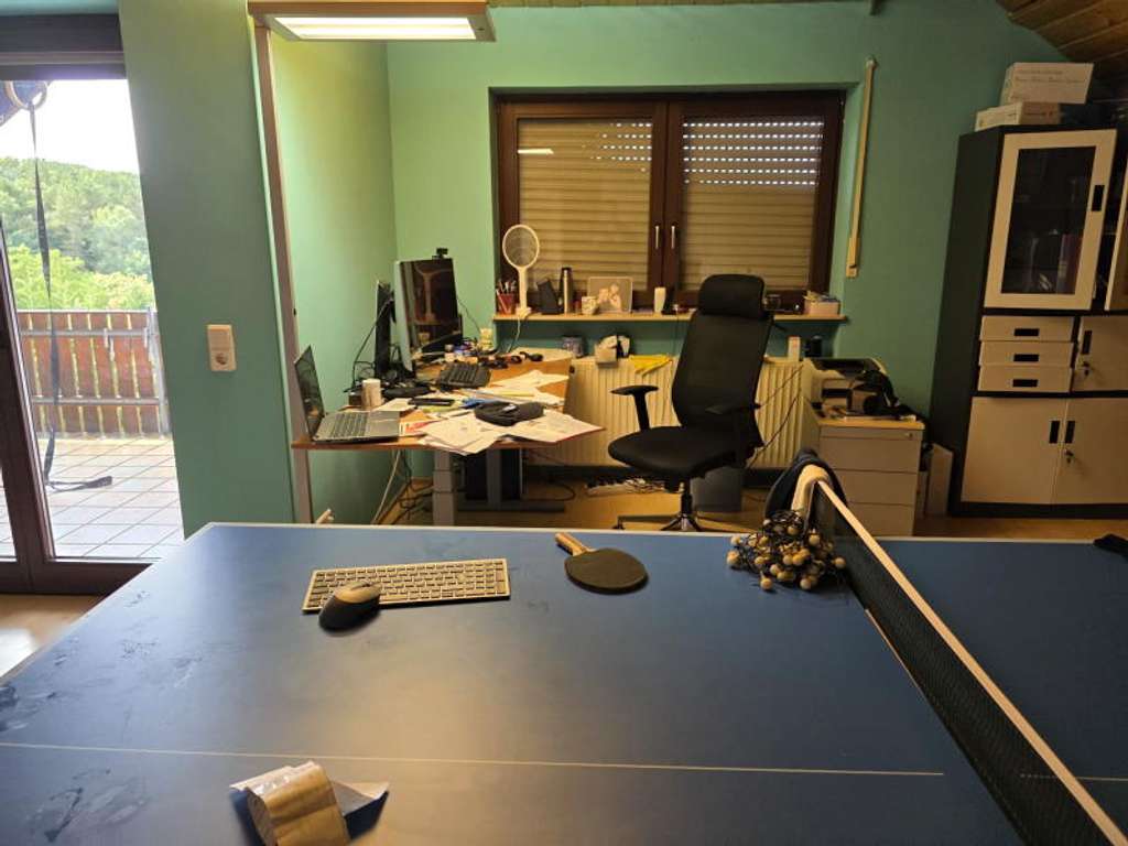 Immobilie in Hochspeyer - Modernes Mehrgenerationenhus mit großem Garten und Terrasse soie Stellplatz - Bild 0