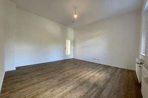 *großzügig*Tageslichtbad*Erstbezug nach Kernsanierung*Altbau* – Bunsenstr. 23-25, 45145 Holsterhausen, Essen – Vorschaubild 3