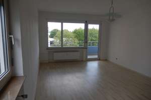 Alltagstaugliche 3,5-Zimmer-Wohnung in Sindelfingen sofort zu vermieten – Neckarstraße 6, 71065 Sindelfingen – Vorschaubild 4