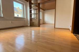 Großzügige 3-Zimmer-Wohnung im 1. OG eines freistehenden Hauses mit Stadtvilla-Charakter – Paderborner Straße 97, 44143 Kaiserbrunnen, Dortmund – Vorschaubild 6