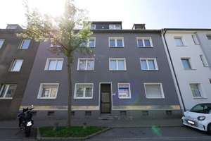Gepflegte 2,5 Zimmer-Dachgeschosswohnung in Gelsenkirchen - Feldmark zu vermieten