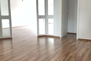 Großzügige 4-Zimmer-Wohnung mit Balkon im Herzen von Rissen! – Die vollständige Adresse der Immobilie erhältst du vom Anbieter., 22559 Rissen, Hamburg – Vorschaubild 2