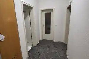 Schöne 2-Raum-Hochparterre-Wohnung in Augsburg – Augsburg – Vorschaubild 3