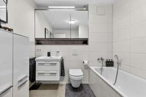 Modernes Wohnen in Alt Riem: 4-Zimmer mit Licht, Komfort und eine Lage, die überzeugt – Die vollständige Adresse der Immobilie erhältst du vom Anbieter., 81829 Trudering-Riem (Ortsteil), München – Vorschaubild 13