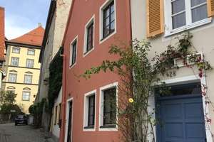 Charmantes Altstadthaus mit 2,5 Zimmern in Landsberg am Lech – Die vollständige Adresse der Immobilie erhältst du vom Anbieter., 86899 Landsberg am Lech – Vorschaubild 1