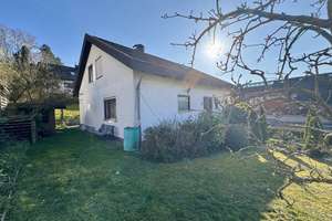 Einfamilienhaus mit Einliegerwohnung in beliebter Wohnlage – Die vollständige Adresse der Immobilie erhältst du vom Anbieter., 71083 Herrenberg – Vorschaubild 26