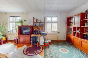 Property thumbnail 11