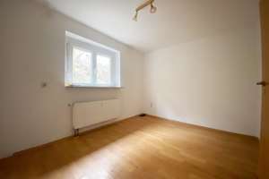 Freistehendes Wohnhaus mit Garten im Herzen von Kirchberg/Murr – Die vollständige Adresse der Immobilie erhältst du vom Anbieter., 71737 Kirchberg an der Murr – Vorschaubild 12