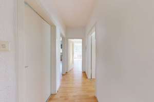 Gepflegtes Mehrfamilienhaus mit 3 Wohnungen direkt an den Weinbergen – Die vollständige Adresse der Immobilie erhältst du vom Anbieter., 70374 Schmidener Vorstadt, Stuttgart – Vorschaubild 4