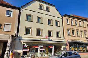 Lukratives Wohn- u. Geschäftshaus mit Perspektive in Haßfurter Bestlage – Die vollständige Adresse der Immobilie erhältst du vom Anbieter., 97437 Wonfurt – Vorschaubild 1