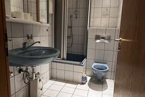 Großzügige 2,5-Zimmer Wohnung im 1. OG in zentraler Lage von Oberhausen-Stadtmitte – Düppelstraße 26/28, 46045 Altstadt-Mitte, Oberhausen – Vorschaubild 6