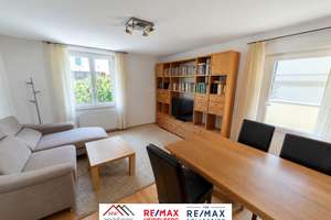 Schöne - möblierte 3,5 Zimmer Wohnung, im 1.OG mit toller Aussicht von 2 Dachterrassen in Top Lage H – Gaisbergstraße 38, 69115 Weststadt, Heidelberg – Vorschaubild 2