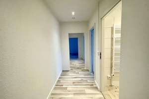 Charmante 4 Raum Wohnung mit Badewanne und Personenaufzug – Straße Usti nad Labem 15, 9119 Kappel, Chemnitz – Vorschaubild 9