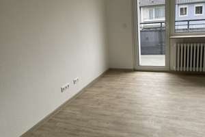 Helles Zuhause mit 3 Zimmern in Duisburg Wanheim – An der Pützkate 2, 47249 Wanheim-Angerhausen, Duisburg – Vorschaubild 2