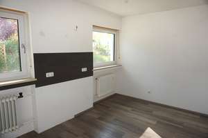 Freistehendes Einfamilienhaus mit 2 Garagen in Bestlage in Hohenbrunn - frei zum 01.03.2026 ! – Neulinger Str. XX, 85662 Hohenbrunn – Vorschaubild 10