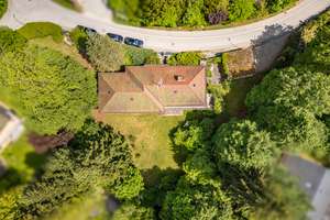 Icking: Stilvolle Villa in ruhiger Wohnlage mit weitläufigem Garten – Die vollständige Adresse der Immobilie erhältst du vom Anbieter., 82057 Icking – Vorschaubild 14