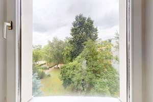 Lichtdurchflutete 3-Zimmer-Wohnung mit sonnigem Balkon – Richard-Tauber-Damm 0, 12277 Marienfelde, Berlin – Vorschaubild 9