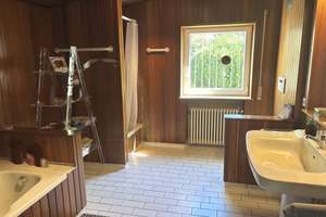 Ein großzügiges Anwesen mit Wohlfühlcharakter! Einliegerwohnung und tolle Architektur inklusive – Die vollständige Adresse der Immobilie erhältst du vom Anbieter., 78073 Bad Dürrheim – Vorschaubild 19
