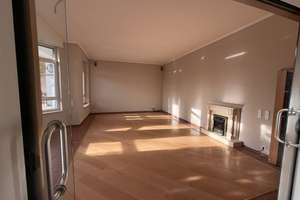 nur ca. 8.5 €/m² 150 m² Erdgeschosswohnung mit Terrasse, 2 Bädern und Garage – Parkallee 17, 44866 Günnigfeld, Bochum – Vorschaubild 4