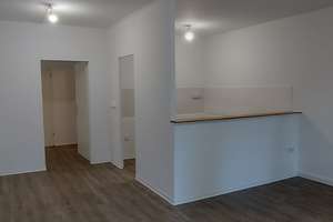 Familien willkommen, Ihre neue 4-Zimmer-Wohnung wartet! – Berzdorfer Str. 12, 1239 Prohlis-Nord, Dresden – Vorschaubild 3