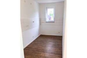 ** Ein Ort zum Wohlfühlen: Moderne 2-Zimmer-Wohnung mit Sonnenbalkon in Bonn-Tannenbusch ** – Pommernstraße 3b, 53119 Tannenbusch, Bonn – Vorschaubild 3