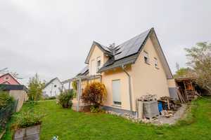 Freistehendes Einfamilienhaus in ruhiger Lage – Feldstraße 12, 85235 Dachau (Kreis) – Vorschaubild 1