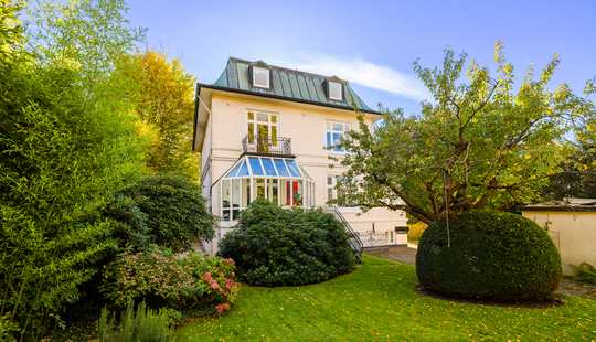 Bild von Zeitlose Eleganz – repräsentatives Mehrfamilienhaus mit Geschichte