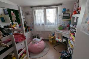 Charmante Wohnung in Duisburg-Ruhrort mit eigenem Treppenhaus und Spitzboden – Harmoniestraße 11, 47119 Ruhrort, Duisburg – Vorschaubild 11