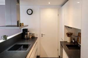 Attraktive 3-Zimmer-Wohnung  in Köln auf 2 OG mit Fußbodenheizung, Gäste-WC,  Balkon, Aufzug – Niehler Straße 342, 50735 Niehl, Köln – Vorschaubild 4